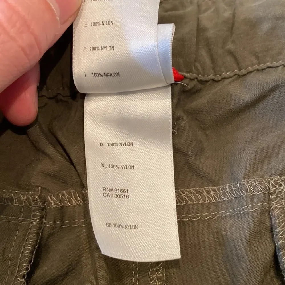 THE NORTH FACE Outdoor Hiking Cargo Shorts Dark Green  XL